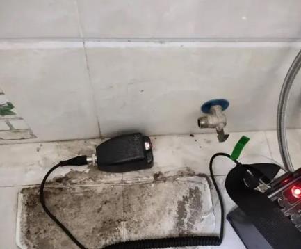 牡丹江屋顶漏水维修公司分享下卫生间漏水的危害及解决方法